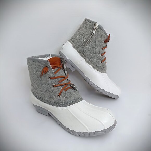 Nautica Shoes - NAUTICA Wooley Duck Boots. Size 8